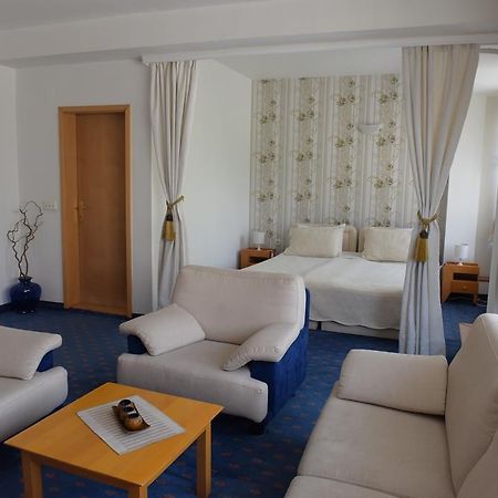Hotel Residence Inn Скоп'є Екстер'єр фото