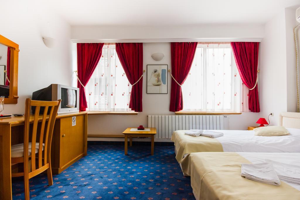 Hotel Residence Inn Скоп'є Номер фото