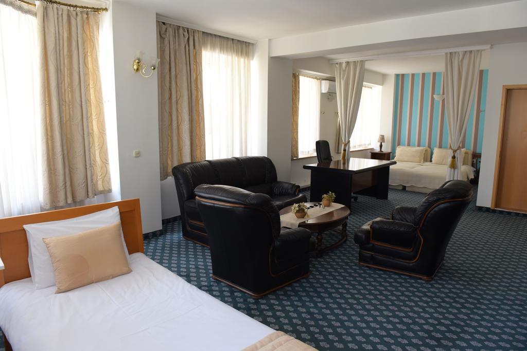 Hotel Residence Inn Скоп'є Екстер'єр фото