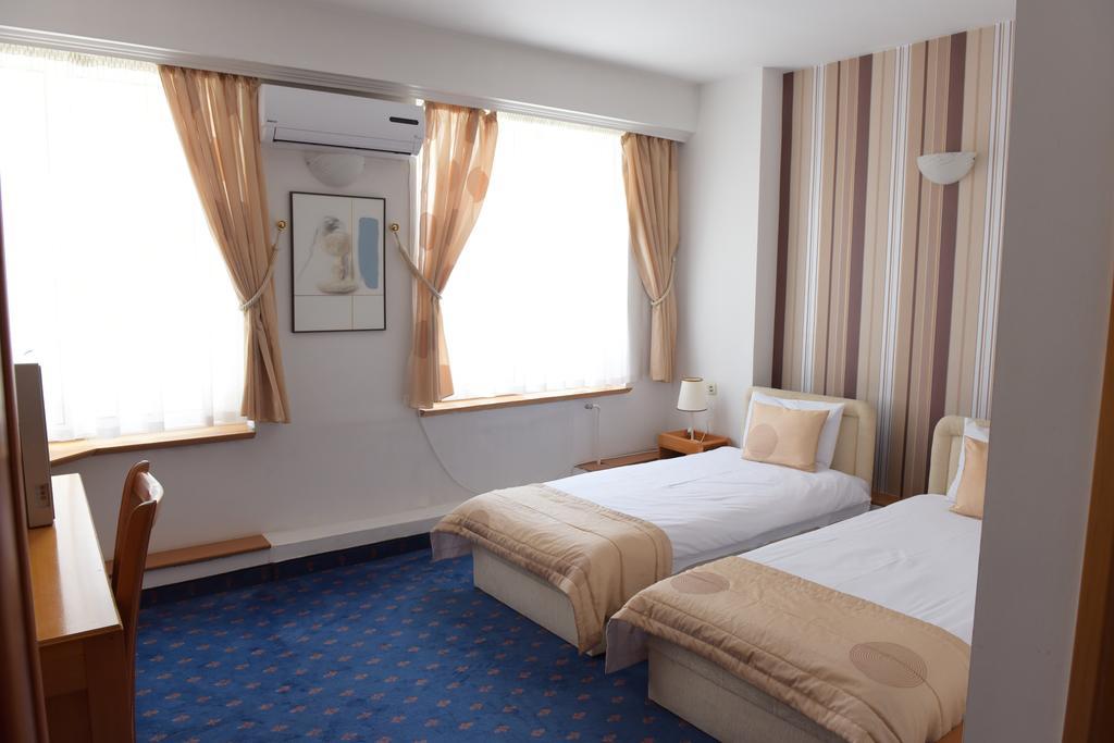 Hotel Residence Inn Скоп'є Екстер'єр фото